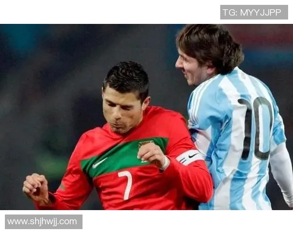 梅西C罗贝尔等足球巨星的传奇人生与巅峰时刻解析 梅西C罗贝尔等足球巨星的传奇人生与巅峰时刻解析